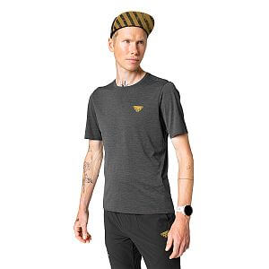 71914-0911 Dynafit Trail T-Shirt M black out přední pohled na postavě detail